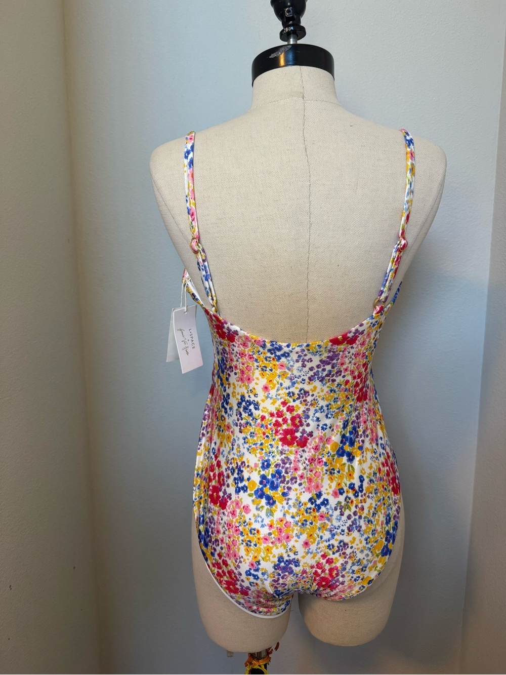 L*Space Solana one-piece swimsuit vibrant floral "Between Blooms" print NWT - Picture 6 of 9
